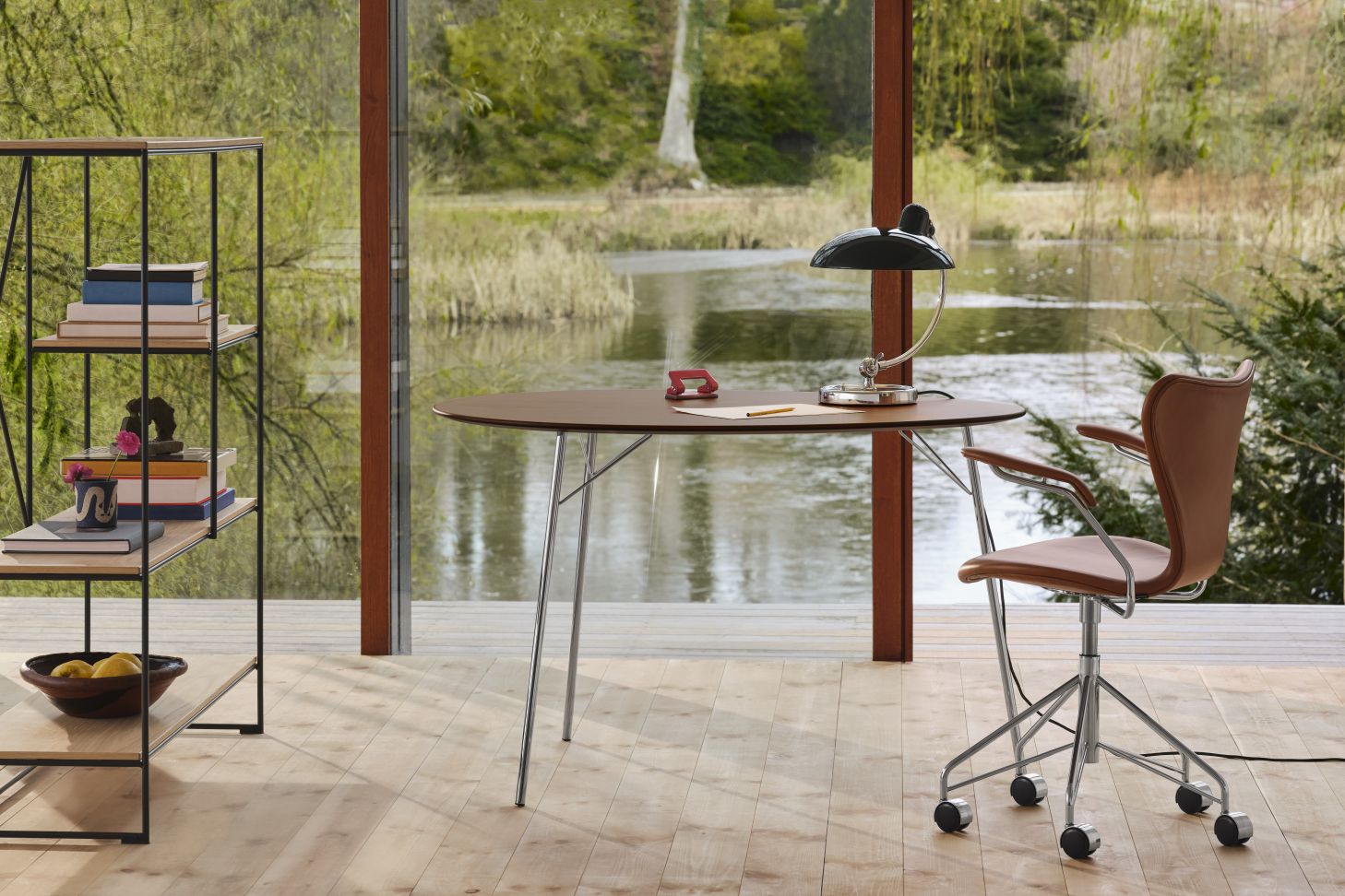 Egg Table Fritz Hansen | FRITZ HANSEN 3603